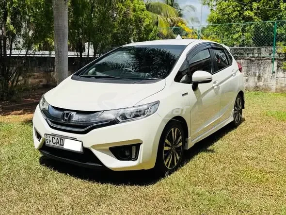 🚗 Honda Fit GP5 S Grade Hybrid 2014 – 132,000 km | 1st Owner | Accident-Free