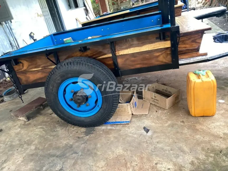 சிறிய ரக உழவு இயந்திரம் மற்றும் புதிய பெட்டி – 1993 | 508cc டீசல்