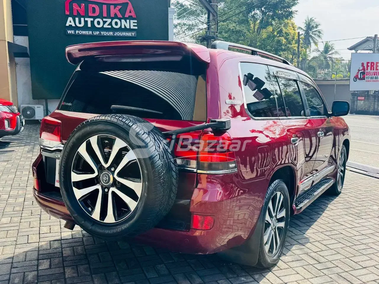 Toyota Land Cruiser LC200 AX 2008 – 7 Seater | Petrol V8