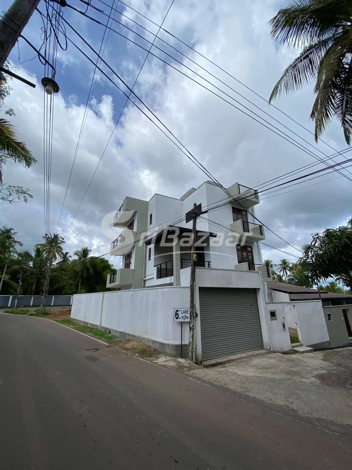 5-Bedroom 3-Storey House for Sale – Halpita | Rs. 45 Million