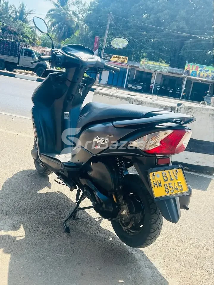 🏍️ Honda Dio – Good Condition | Original Paint | First Owner