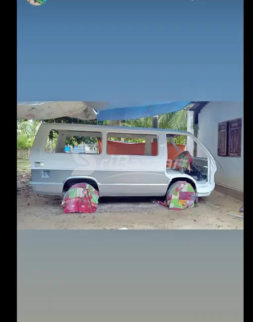 Professional Vehicle Painting Service – Pirasanth Painter