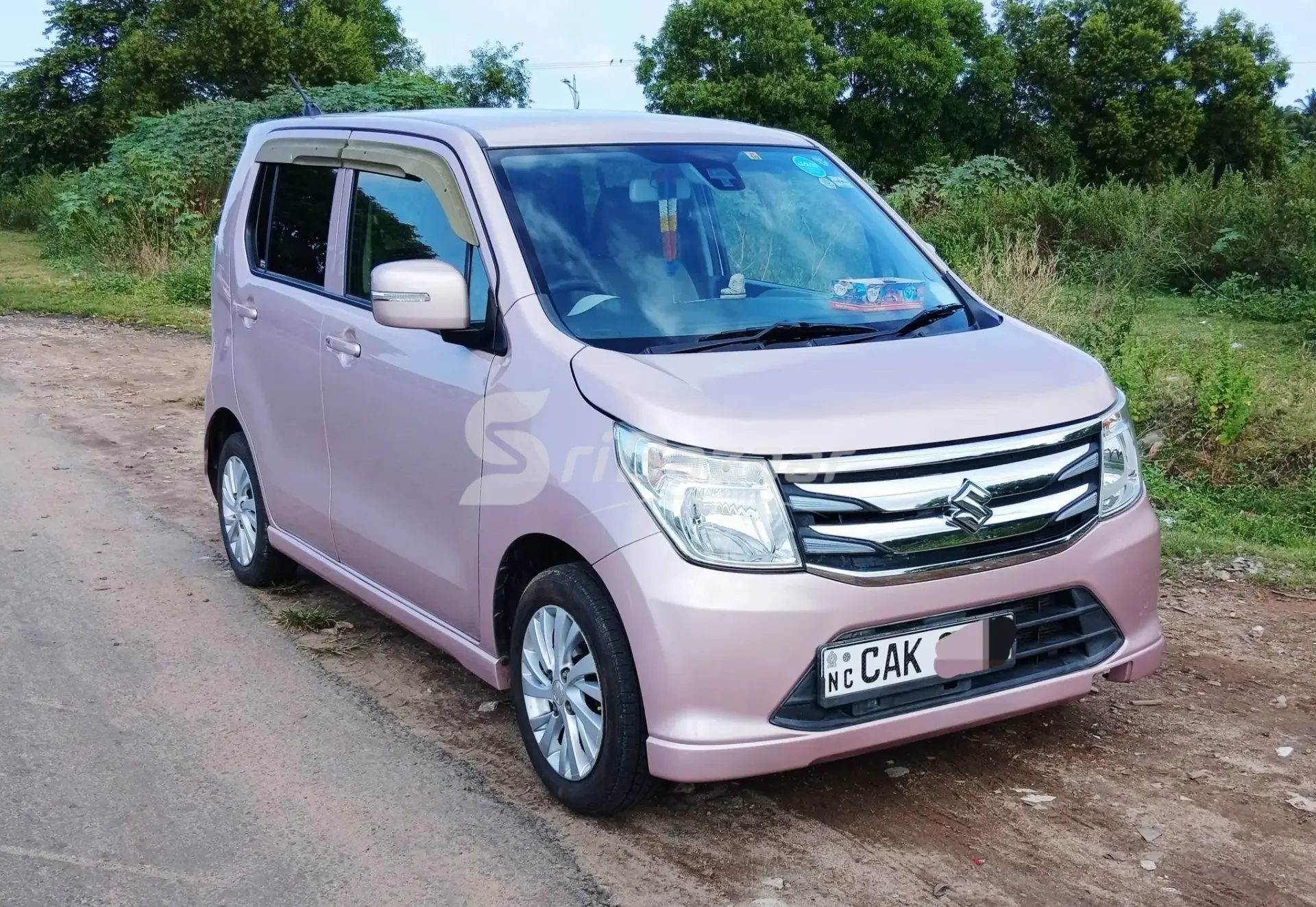 Suzuki Wagon R FZ 2015 – 2nd Owner | 65,000 km