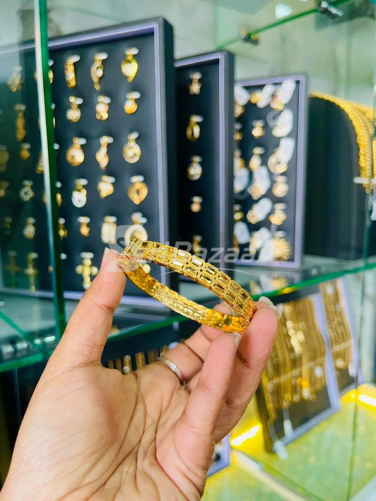Premium Gold Plated Bangle – SK Online Items