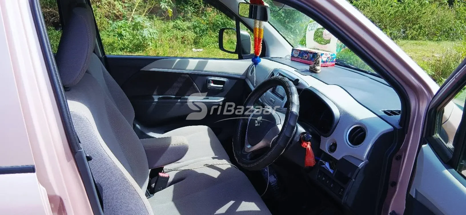 Suzuki Wagon R FZ 2015 – 2nd Owner | 65,000 km