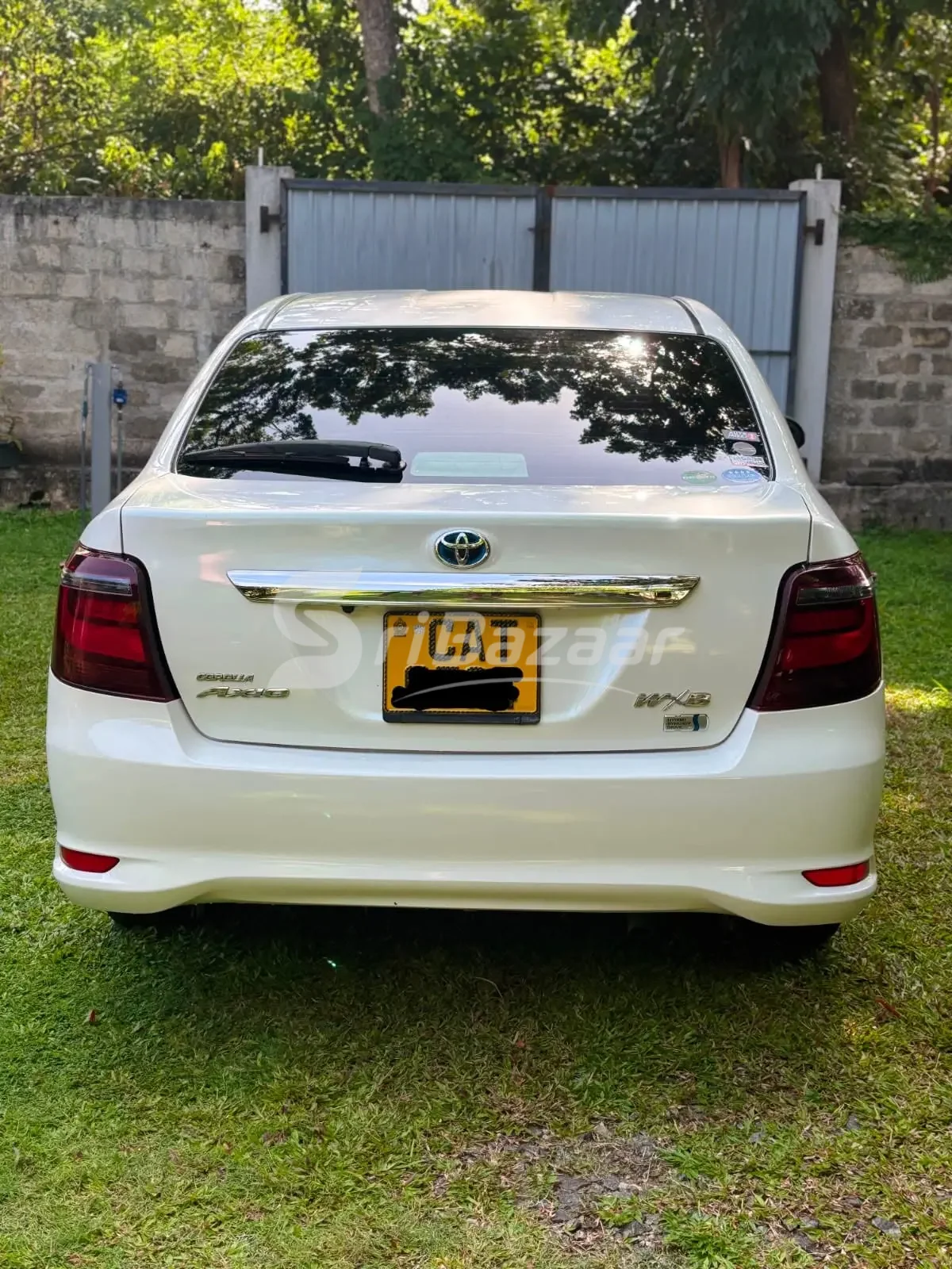 Toyota Axio WXB Hybrid 2016 – 82,000 KM | 2nd Owner