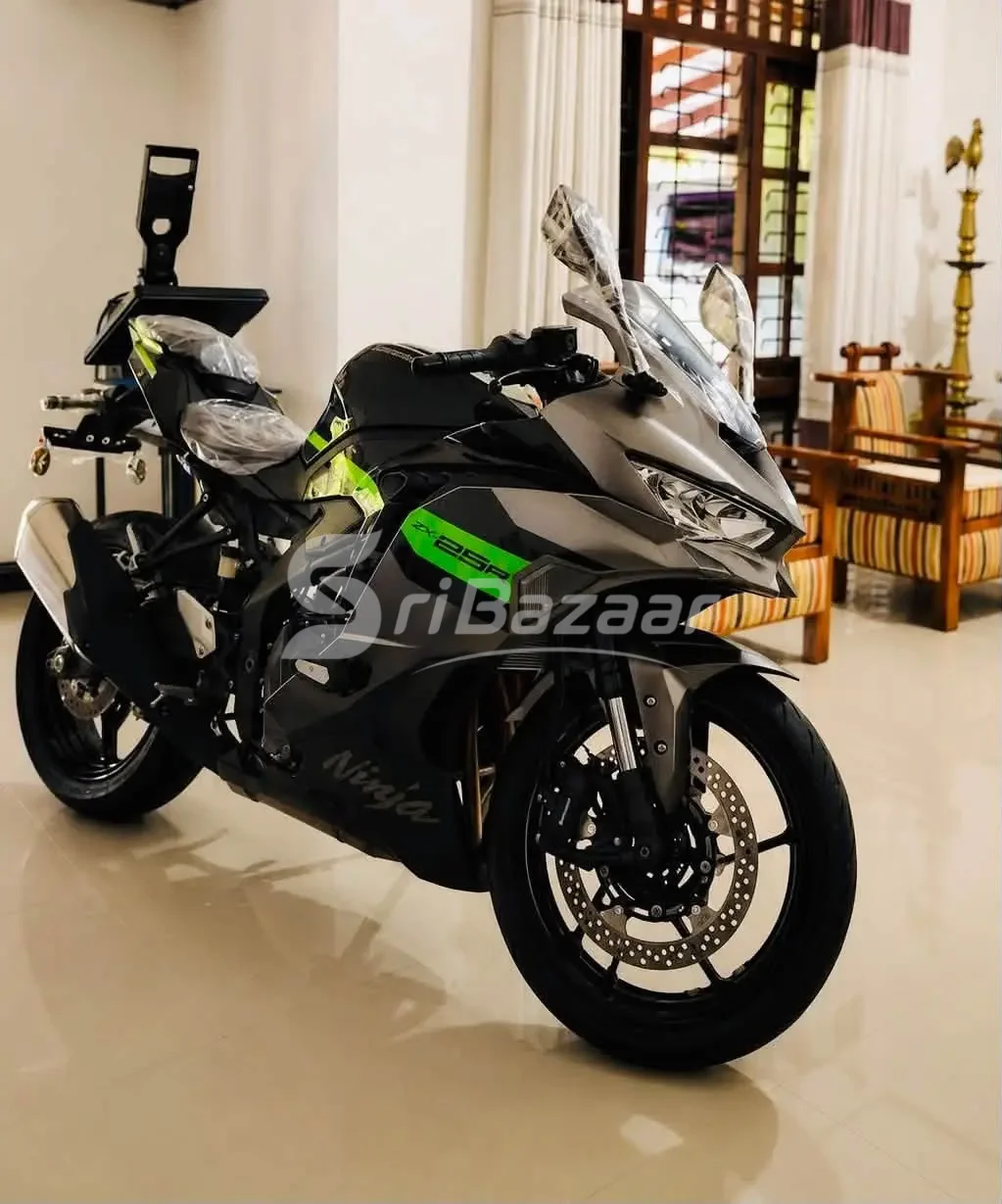 🏍️ Kawasaki Ninja ZX-25R SE – Brand New Japan Imported | 250cc