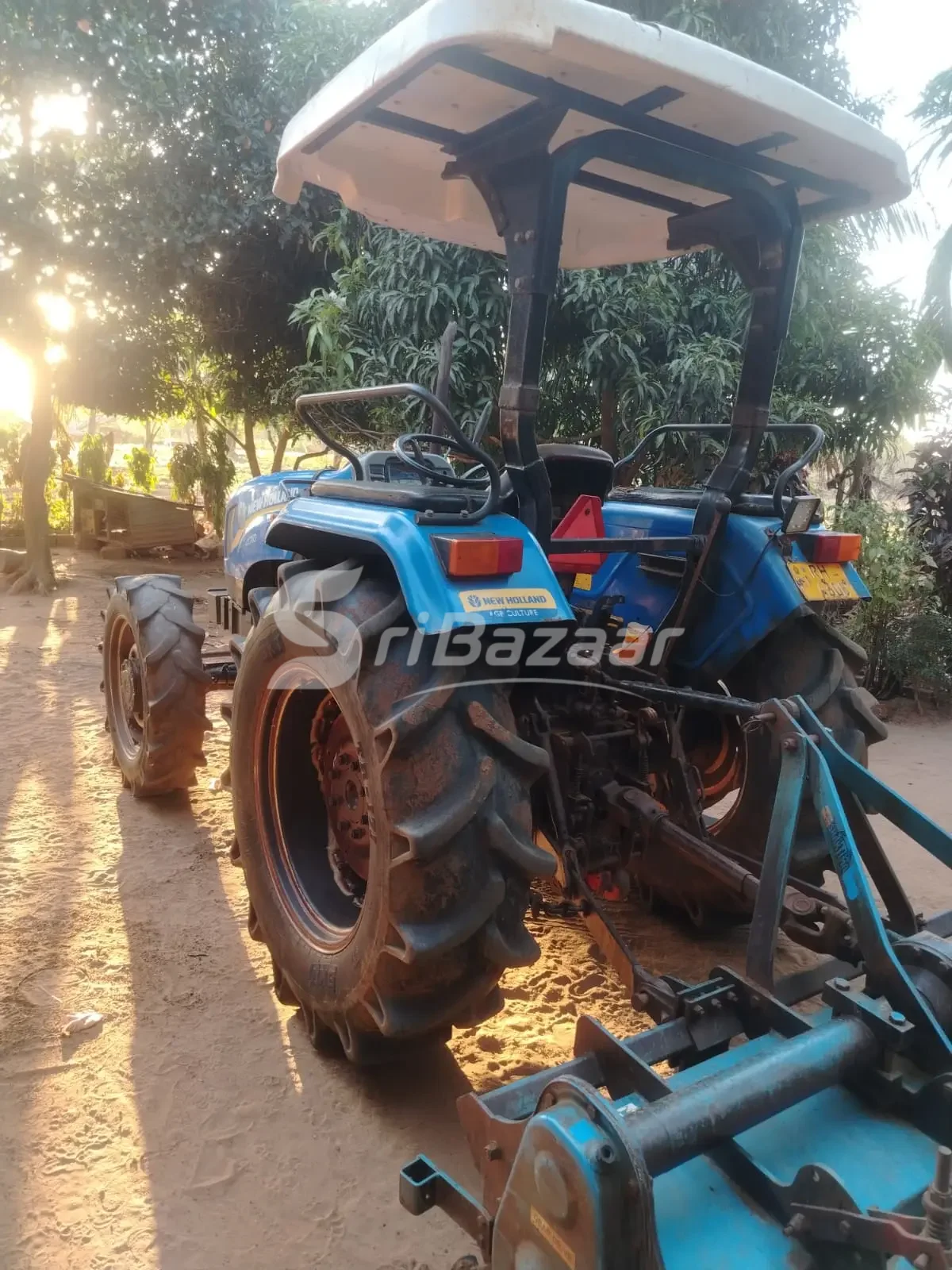 New Holland RH-4308 4WD Tractor – Excellent Condition (2400 Hours)